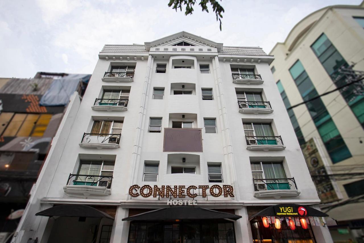 Oyo 821 Connector Hostel Makati City Extérieur photo